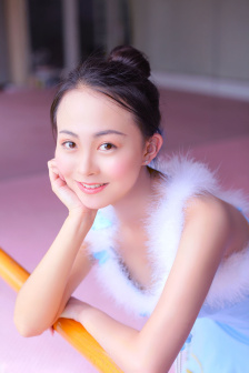 三妻四妾免费完整版电视剧